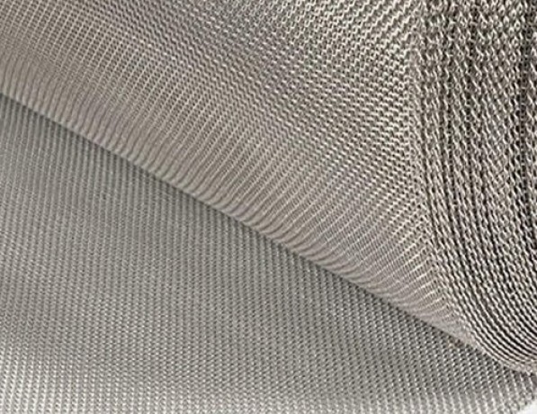 Сетка микронная нержавеющая тканая полотняная AISI 304L 0,056х0,04 мм ТУ 14-4-507-99 фото