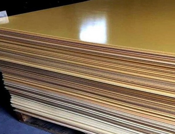 Винипласт листовой экструзионный 4х700х1500 мм ТУ 2246-410-05761784-2004 фото
